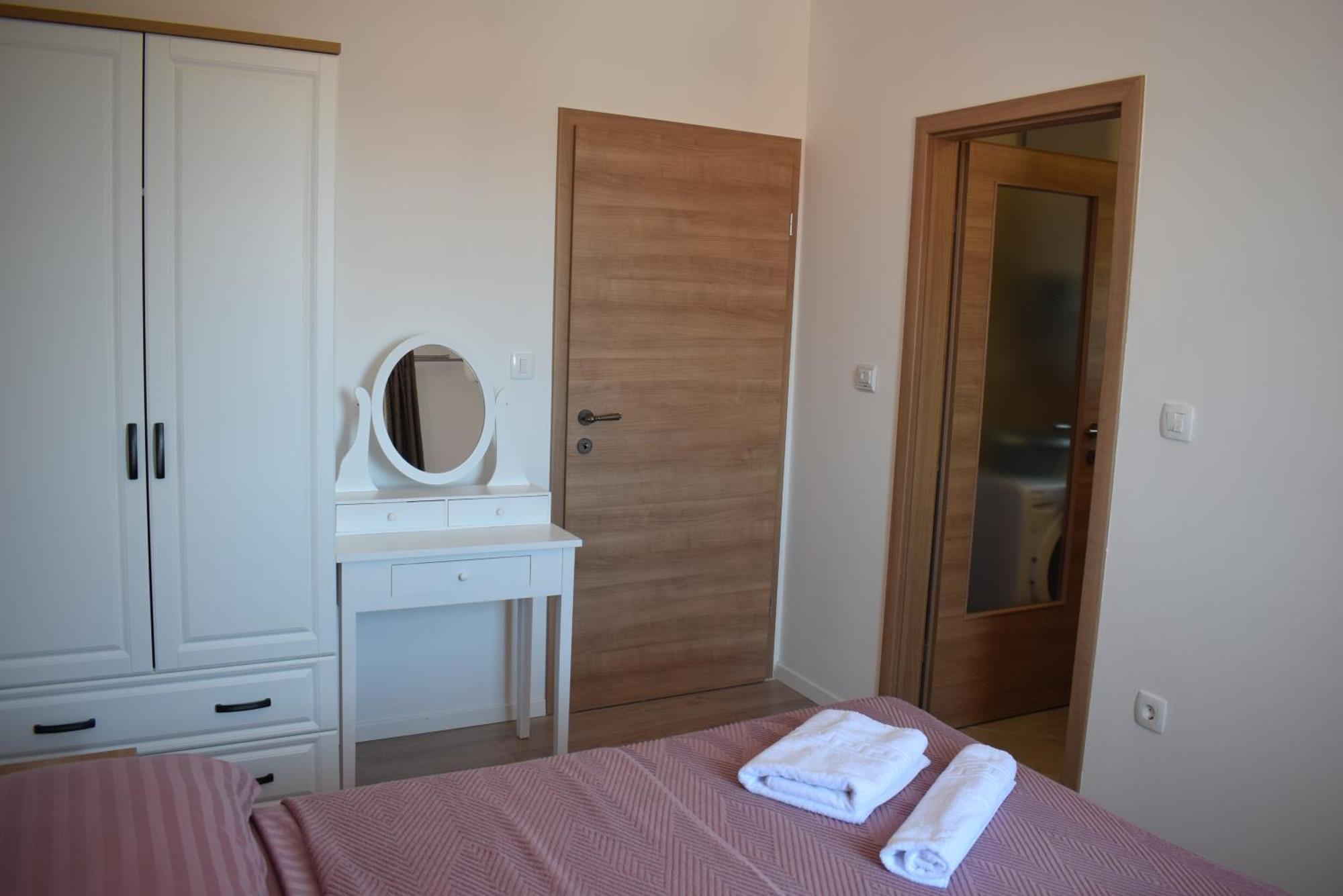 Kamelija Apartment *
